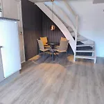 Apartment Henne Station, Midtiby