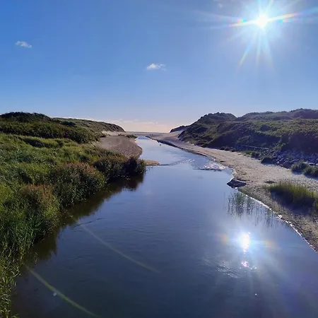 アパート Midtiby